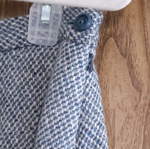 BNWOT Women's Sky Blue Tweed Jacket & Skirt Set Quiet Luxury 100% Wool - Picture 10 of 14